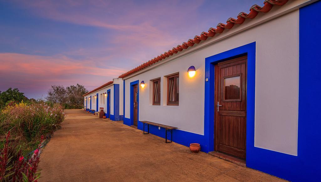 The New Laziness Pensionat São Luis Exteriör bild